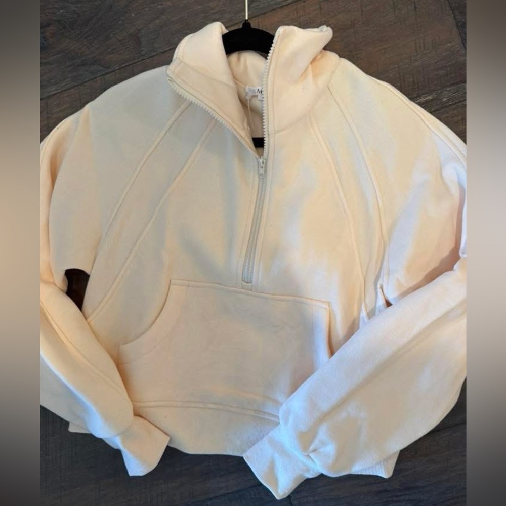 NWT Beige Half Zip Crop Pullover